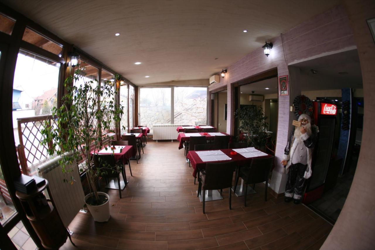 Rooms&Restaurant 43 贝尔格莱德 外观 照片